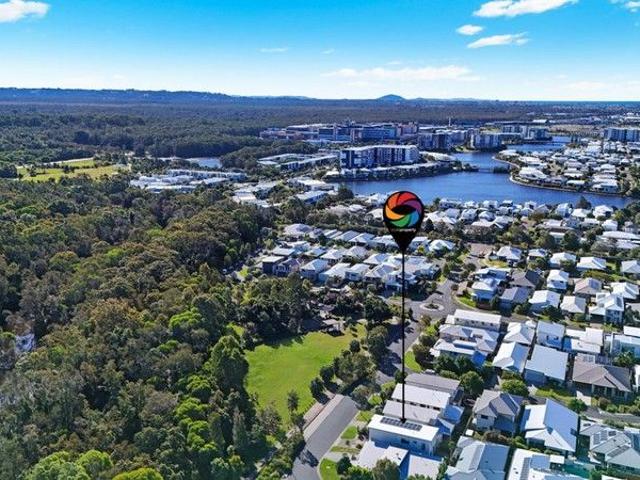 House for sale in Sunshine Coast, Kawana