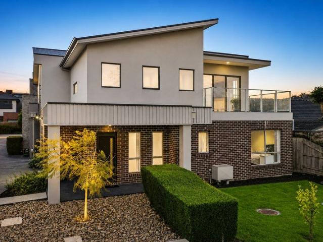 Townhouse for sale in Camerons Creek, Victoria