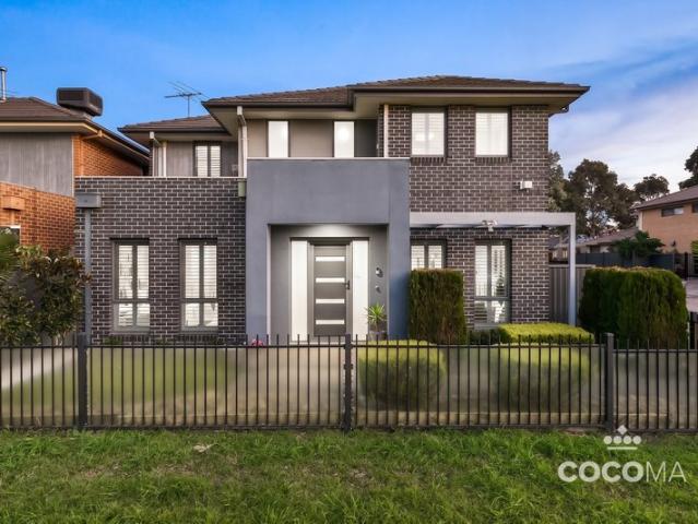 Townhouse for sale in Camerons Creek, Victoria