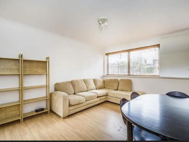 Apartment for rent in Battersea, Greater London