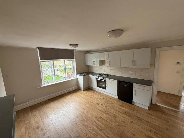 Apartment for rent in Wallington, Greater London