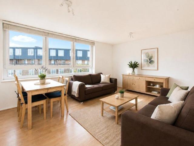 Apartment for rent in Battersea, Greater London