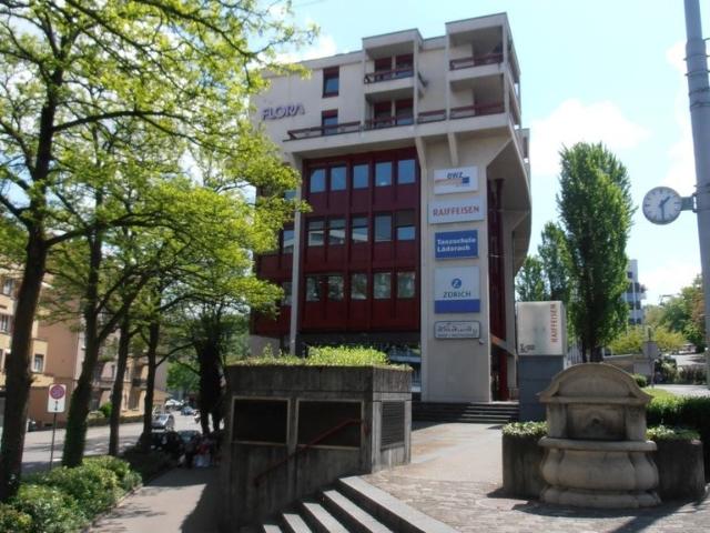 Garage mieten in Einigen, Zürich