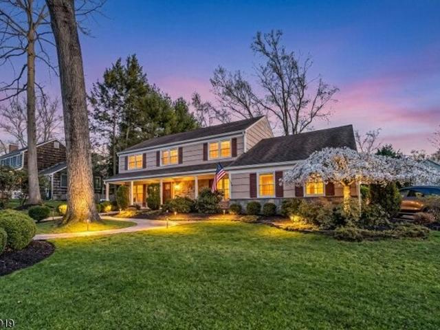 House for sale in Harrington Park, New Jersey