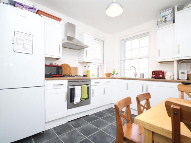 Apartment for rent in Holloway, Greater London