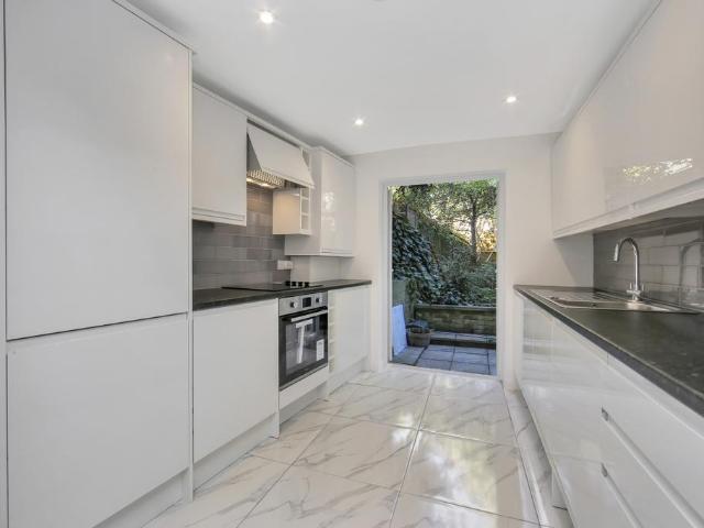 House for rent in Holloway, Greater London