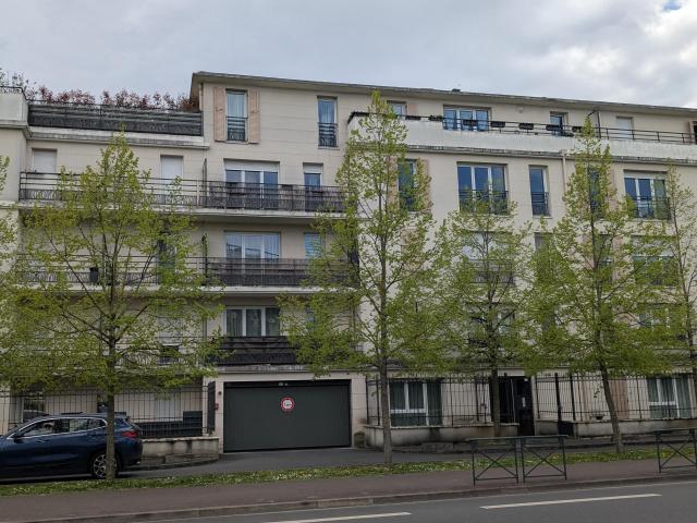 Garage vente à Sarcelles, Soisy-sous-montmorency