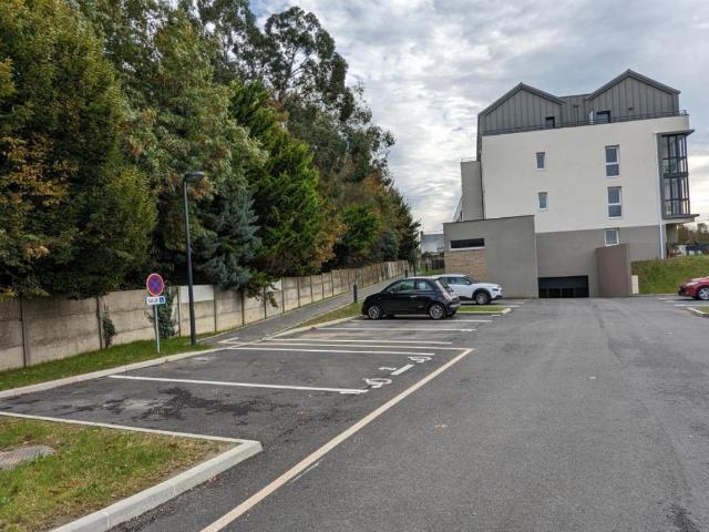 Garage location à France métropolitaine, Bretagne
