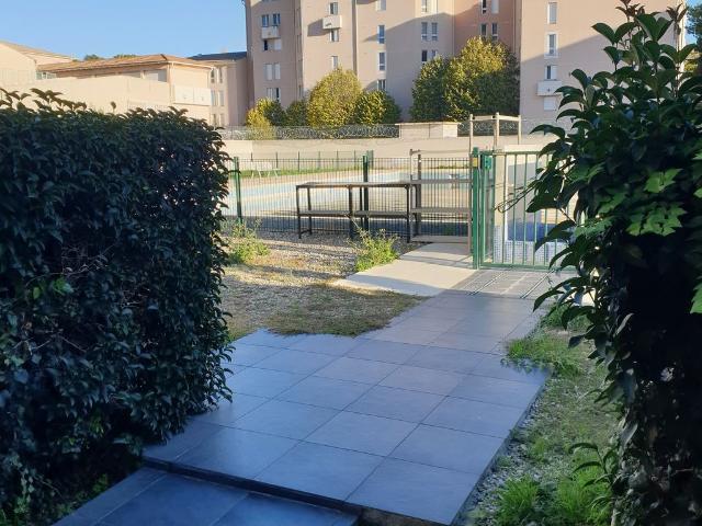 Garage vente à Aubagne