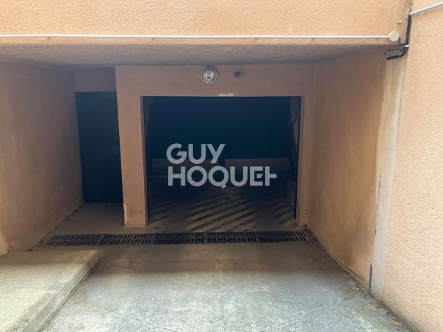 Garage vente à Nîmes, Villeneuve-lès-avignon