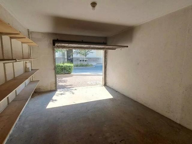 Garage vente à Avignon