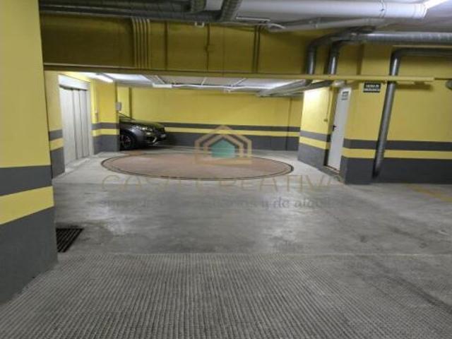 Garaje en venta en Valencia