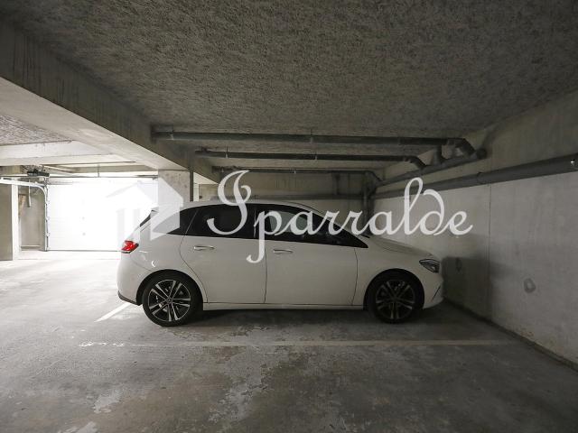 Garage vente à Bayonne, Hendaye