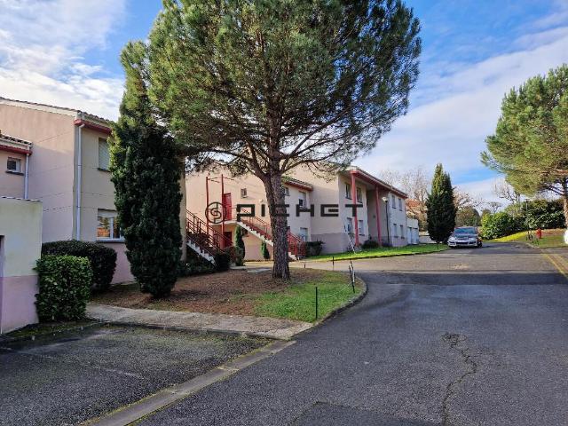 Garage vente à Bordeaux, Créon