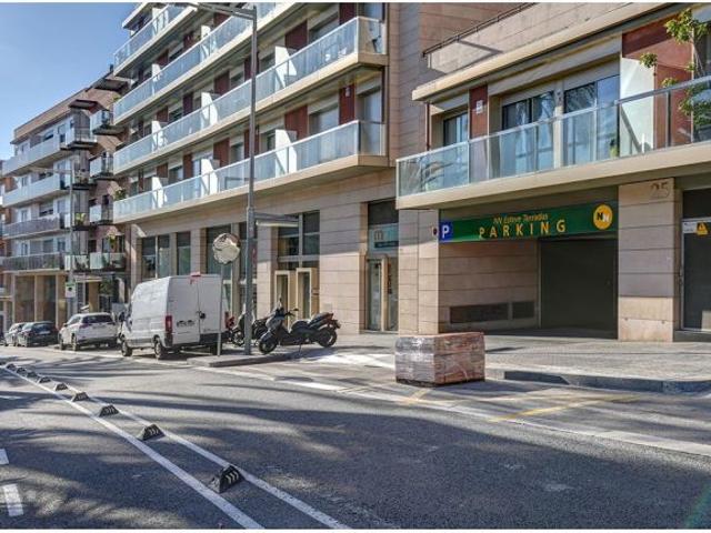 Local Comercial en alquiler en Vallcarca i els Penitents, Barcelona