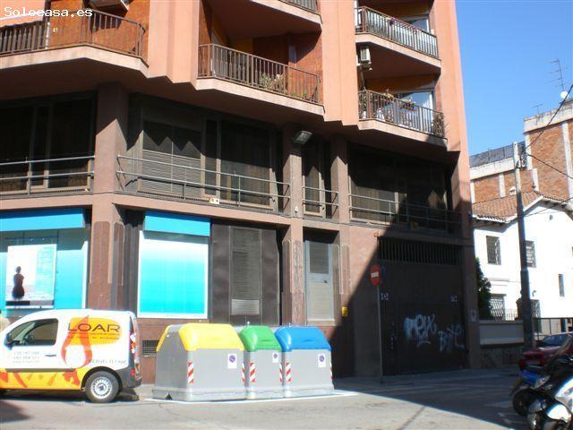 Local Comercial en alquiler en Barcelona, el Congrés i els Indians
