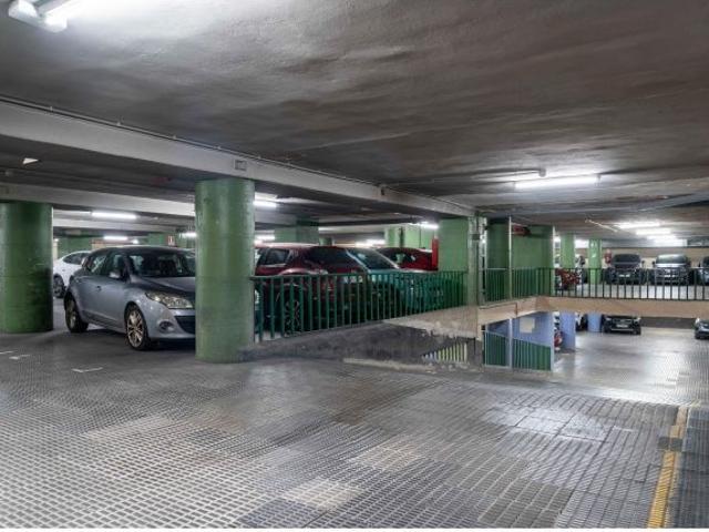 Local Comercial en alquiler en Eixample, Barcelonès
