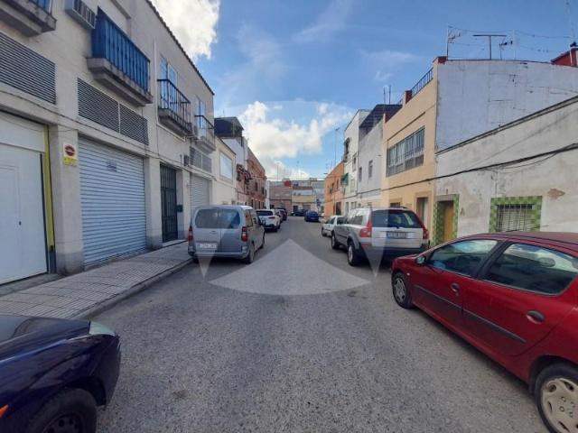 Garaje en alquiler en María Auxiliadora, Badajoz