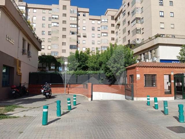 Parking en alquiler en Badajoz, Valdepasillas