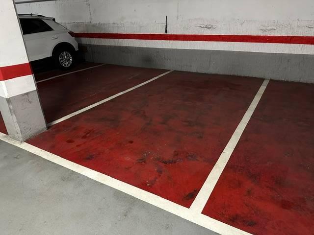 Garaje en alquiler en Districte 1, Barcelonès