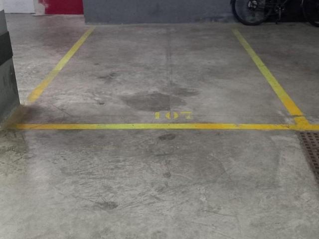 Parking en alquiler en Badalona, Progrés