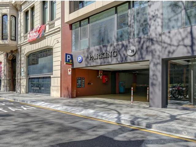 Local Comercial en alquiler en Barcelona, la Dreta de l'Eixample
