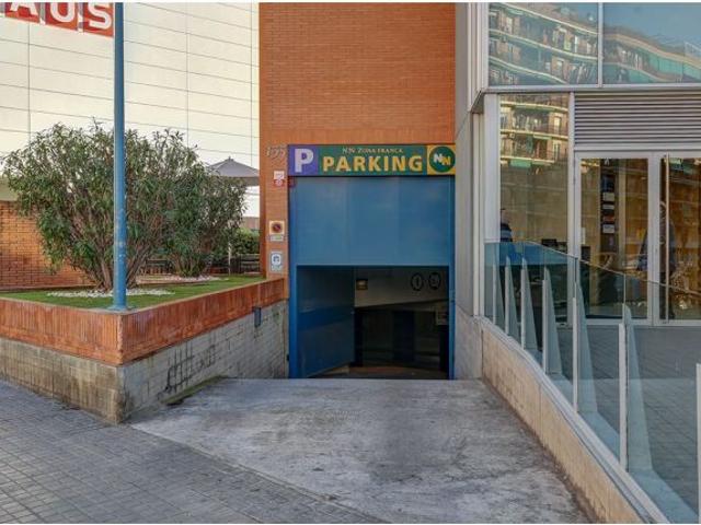Local Comercial en alquiler en Barcelona, la Marina de Port