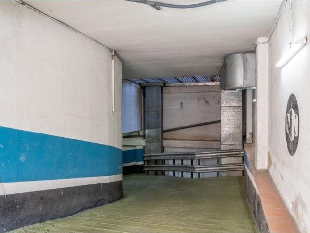 Local Comercial en alquiler en Barcelona, les Corts