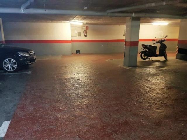 Garaje en alquiler en Sarrià - Sant Gervasi, Barcelonès