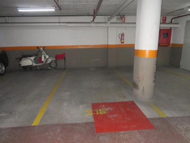 Garaje en alquiler en Eixample, Barcelonès