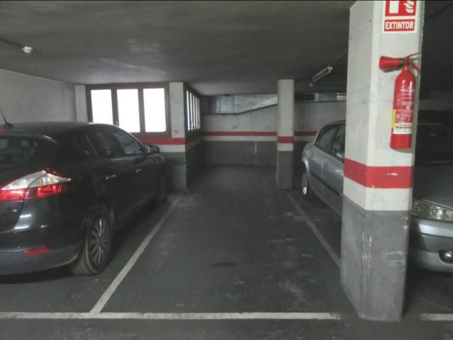 Garaje en alquiler en Sants-Montjuïc, Barcelonès