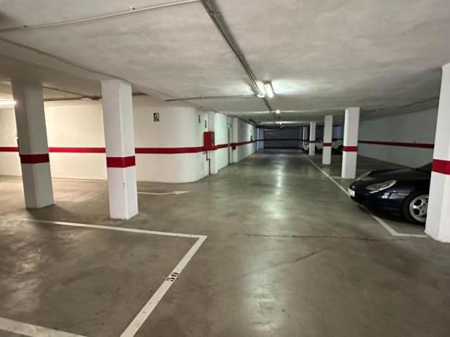 Parking en alquiler en Castellón De La Plana, Grup de Roquetes