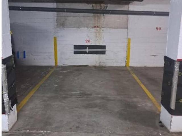 Garaje en alquiler en Córdoba, Andalucía