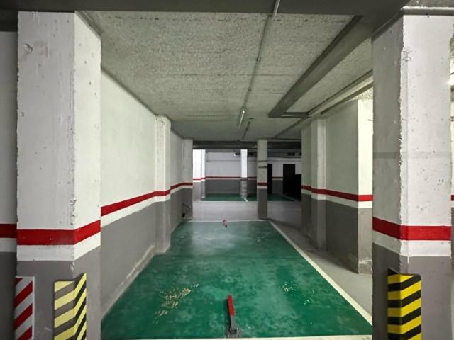 Garaje en alquiler en Baix Llobregat, Catalunya