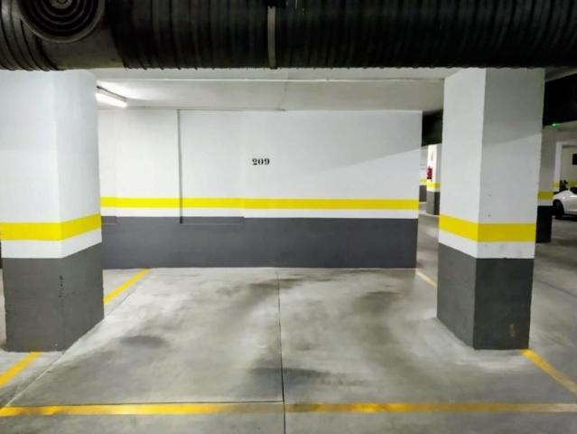 Parking en alquiler en Granada, Plaza Toros - Doctores - San Lázaro