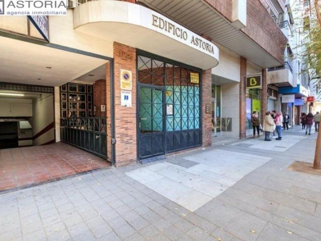 Parking en alquiler en Granada, Plaza Toros - Doctores - San Lázaro