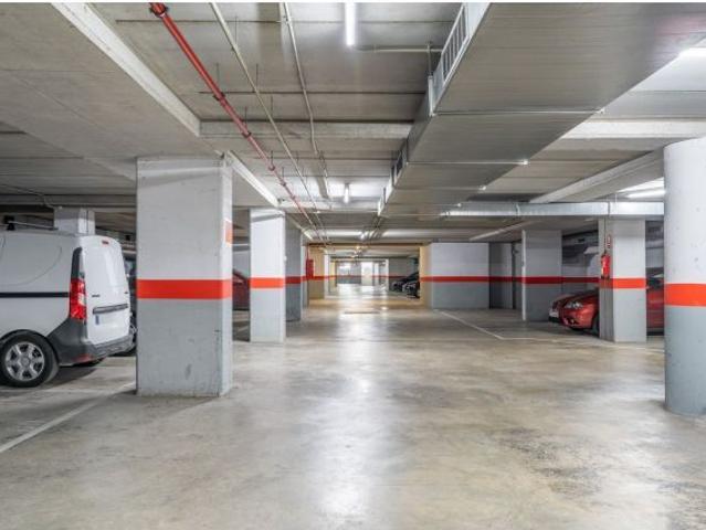 Local Comercial en alquiler en Districte II, Barcelonès