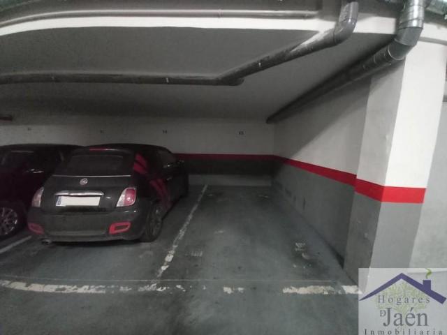 Parking en alquiler en Linares