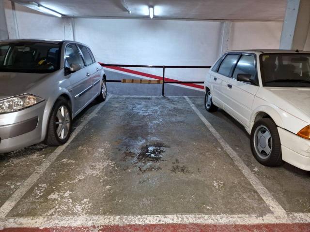 Parking en alquiler en Santa Coloma De Gramenet, Llatí