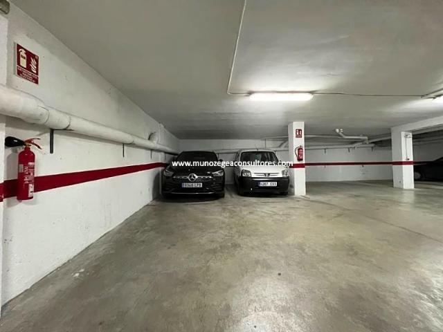 Garaje en alquiler en Zona 2 (Centro y San Francisco), Lucena