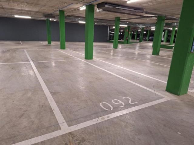 Garaje en alquiler en Medina-sidonia, Madrid