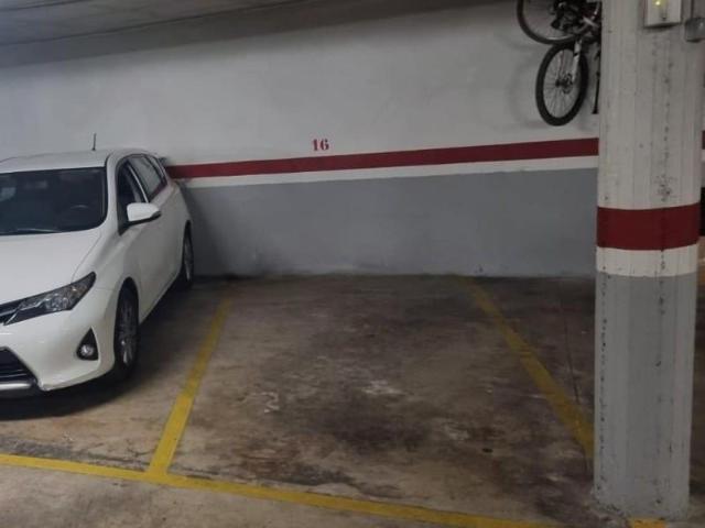 Parking en alquiler en Manresa, la Parada