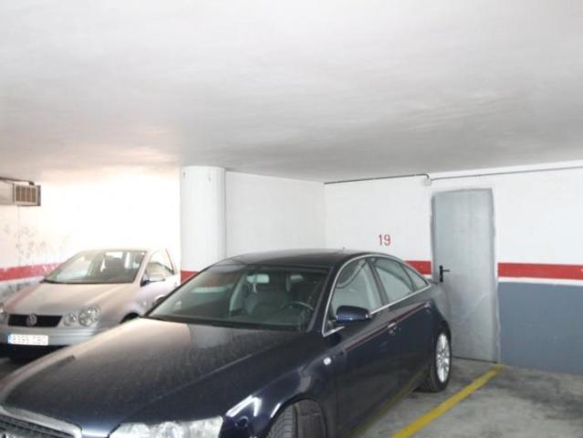 Parking en alquiler en Manresa, Plaça Catalunya - Saldes Parking en alquiler en Manresa, Plaça Catalunya - Saldes