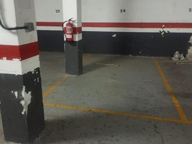 Garaje en alquiler en Reus, Tarragona