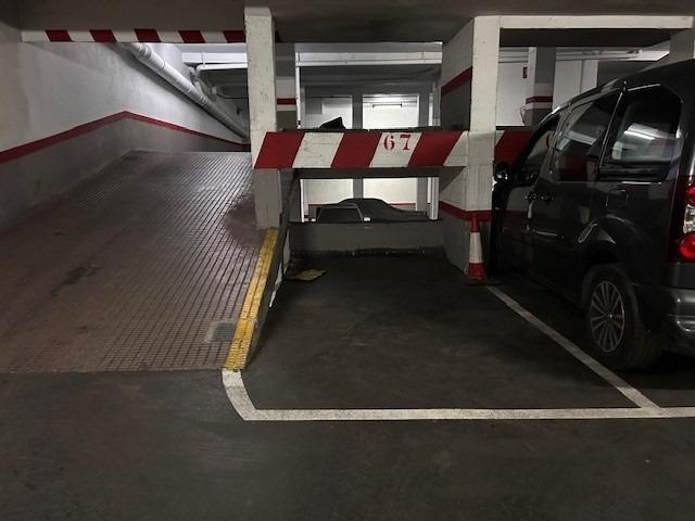 Parking en alquiler en Sabadell, Centre