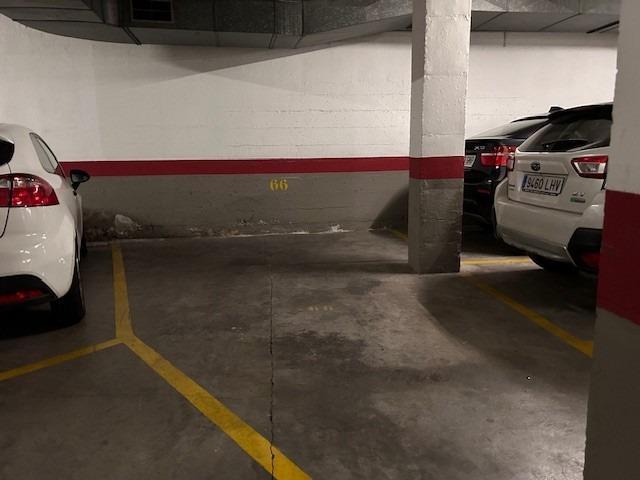 Parking en alquiler en Sabadell, Centre
