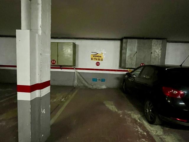 Garaje en venta en Baix Llobregat, Catalunya