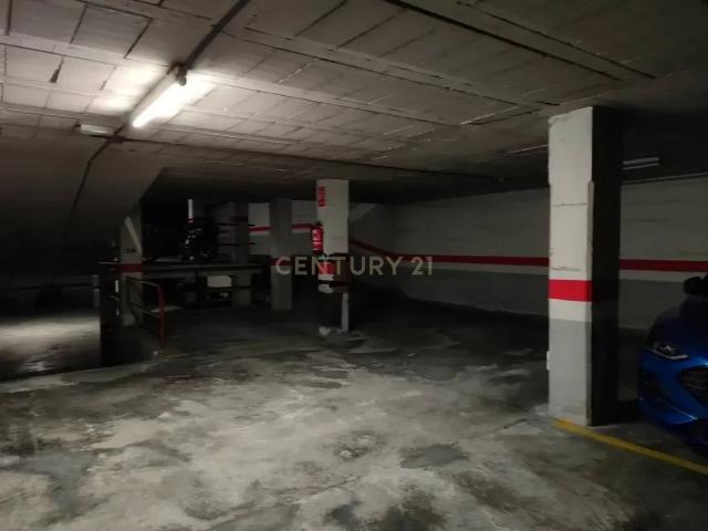 Garaje en venta en l'Eixample de Parets, Vallès Oriental