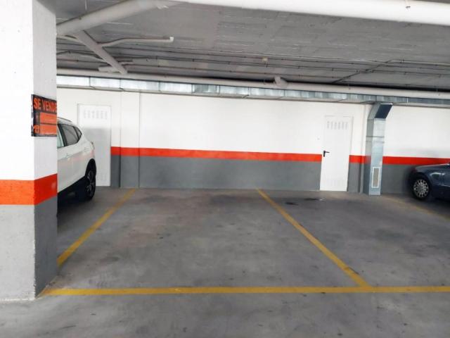 Garaje en venta en Arroyo de la Miel-Benalmádena Costa, Costa del Sol Occidental