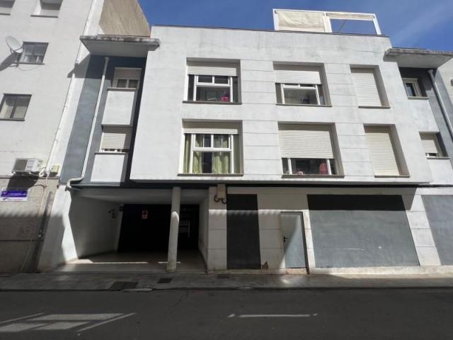 Garaje en venta en Coria, Extremadura